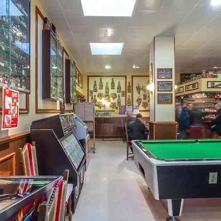 Hotel Logis Restaurant Remotel Knutange