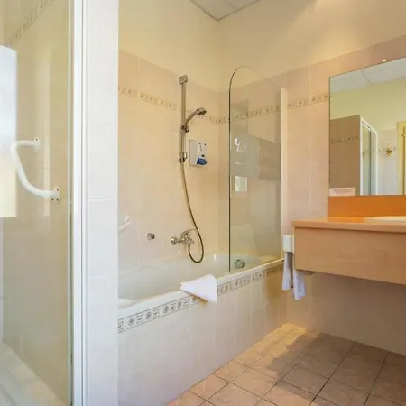 Logis Restaurant Remotel Szálloda Knutange