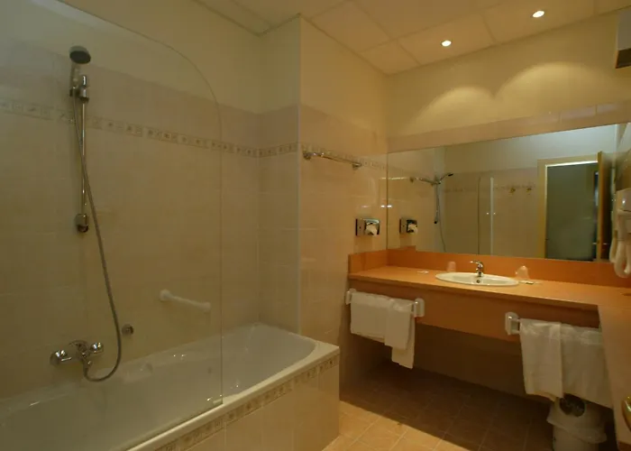 Logis Restaurant Remotel 3*