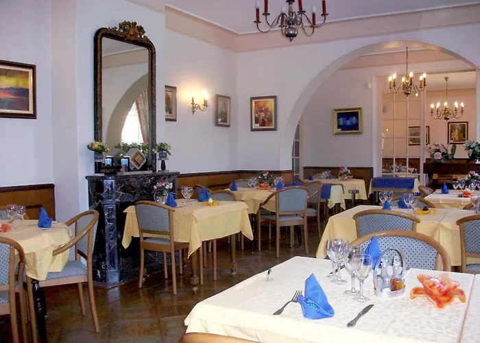 Logis Restaurant Remotel Hotel